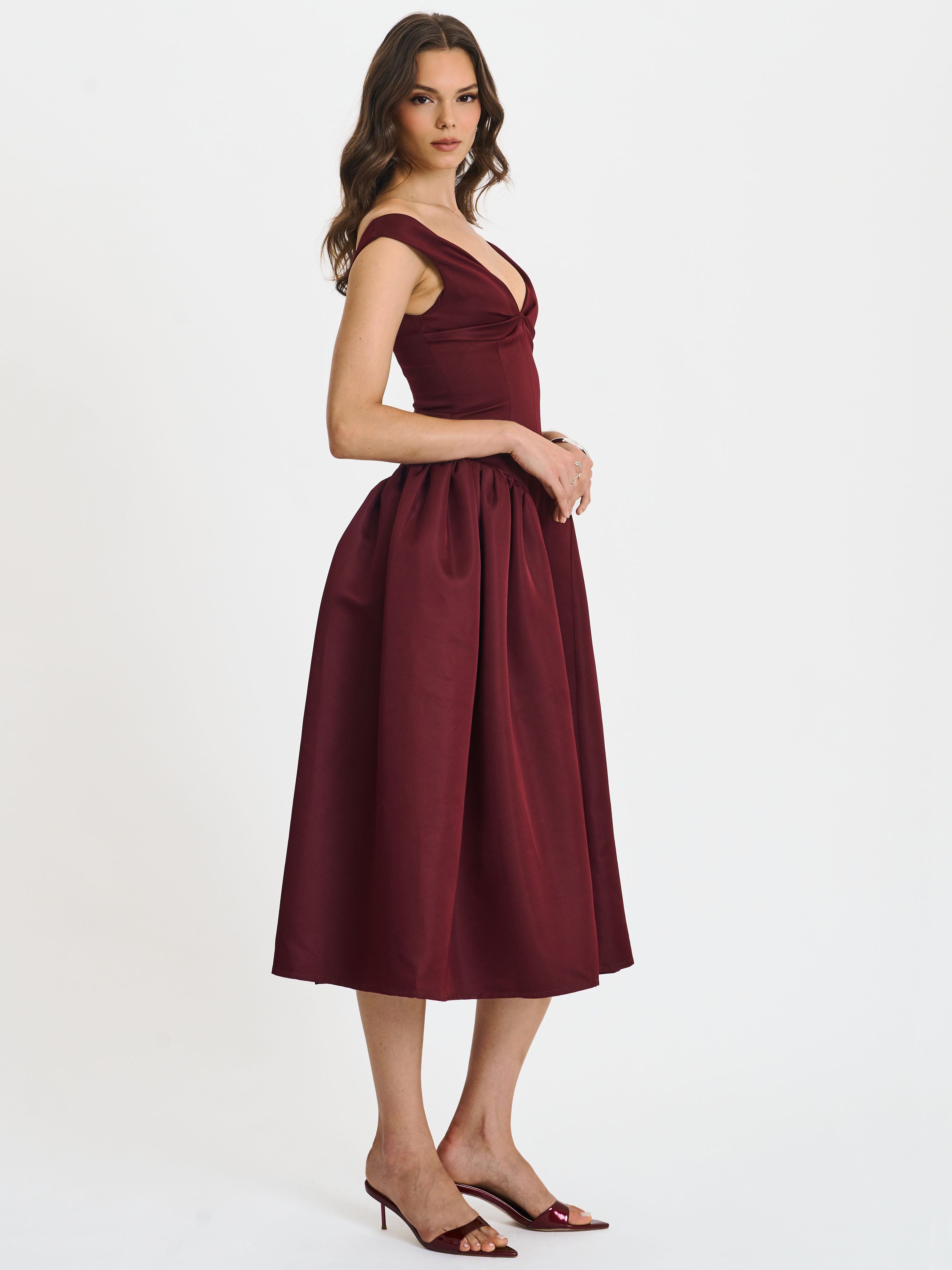 robe satinée évasée