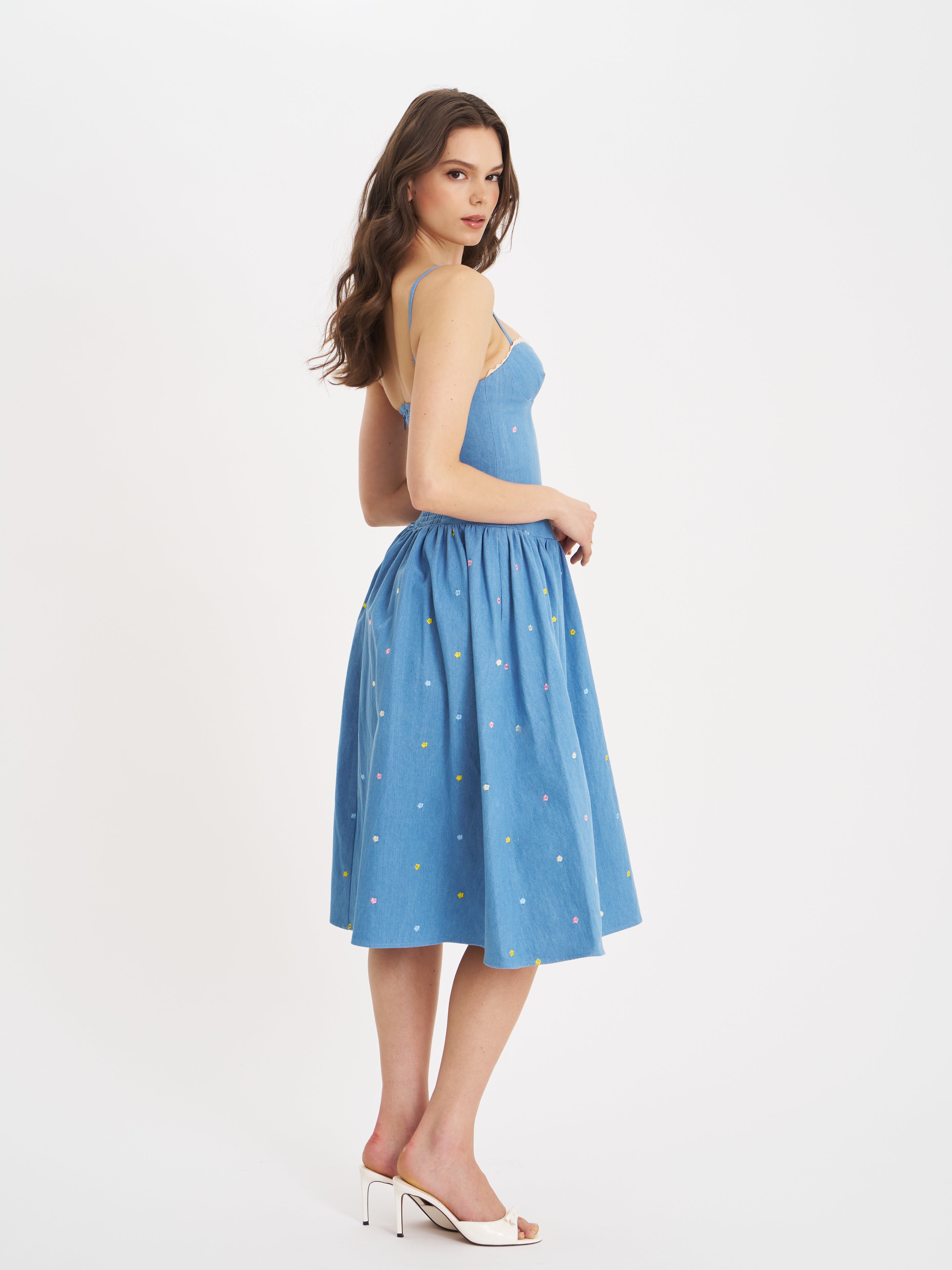robe avec taille abaissée