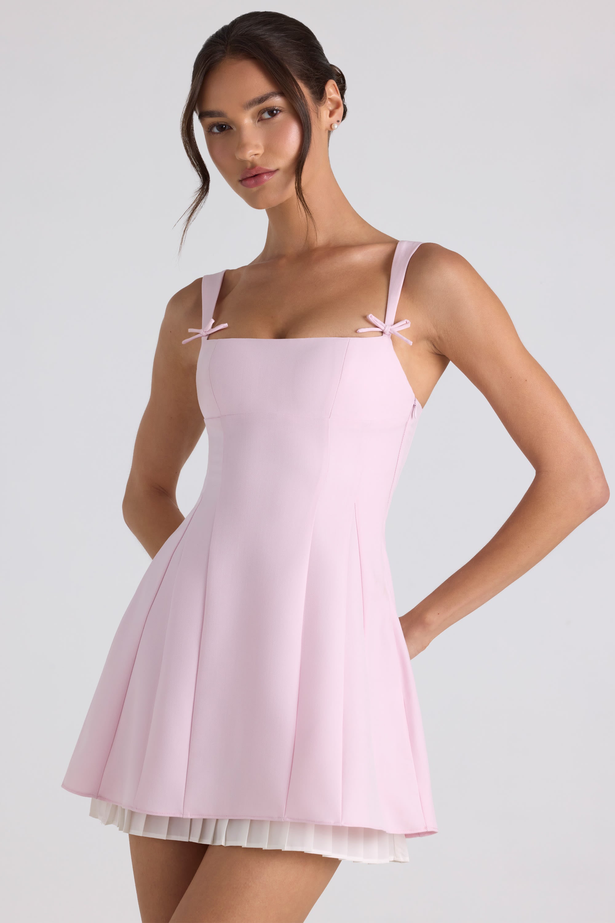 robe à nœud rose doux