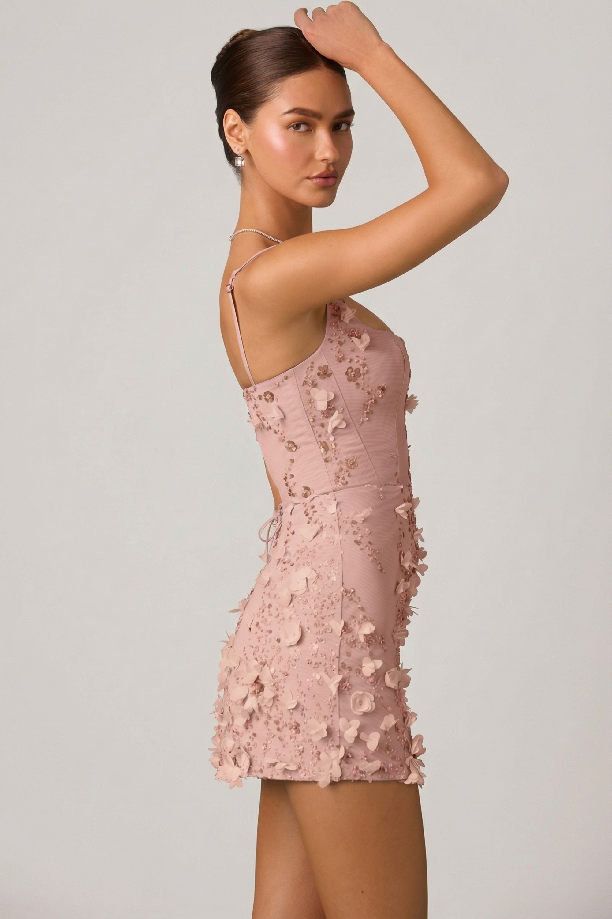 Robe appliqué tulle élégante