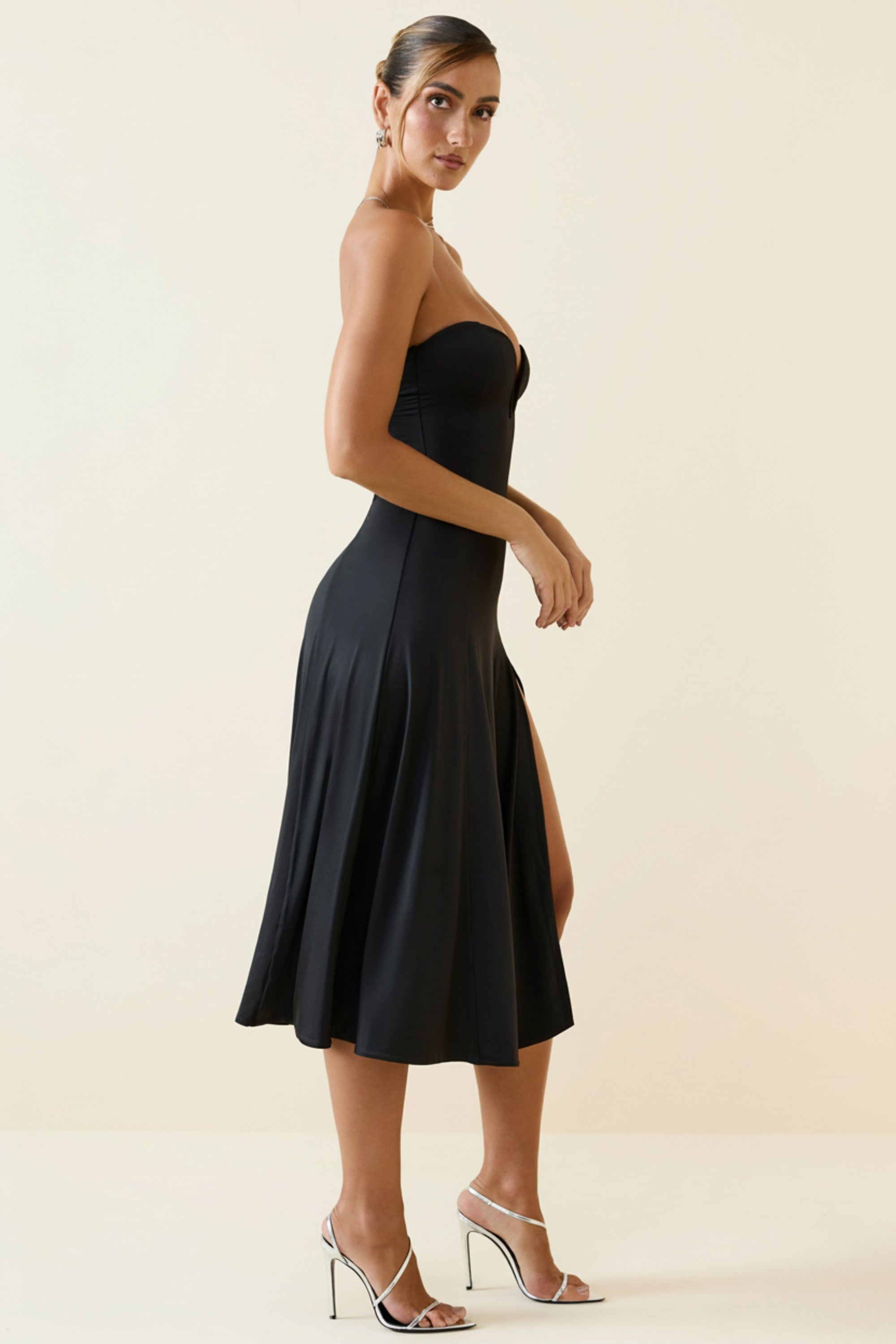 silhouette A-line noire