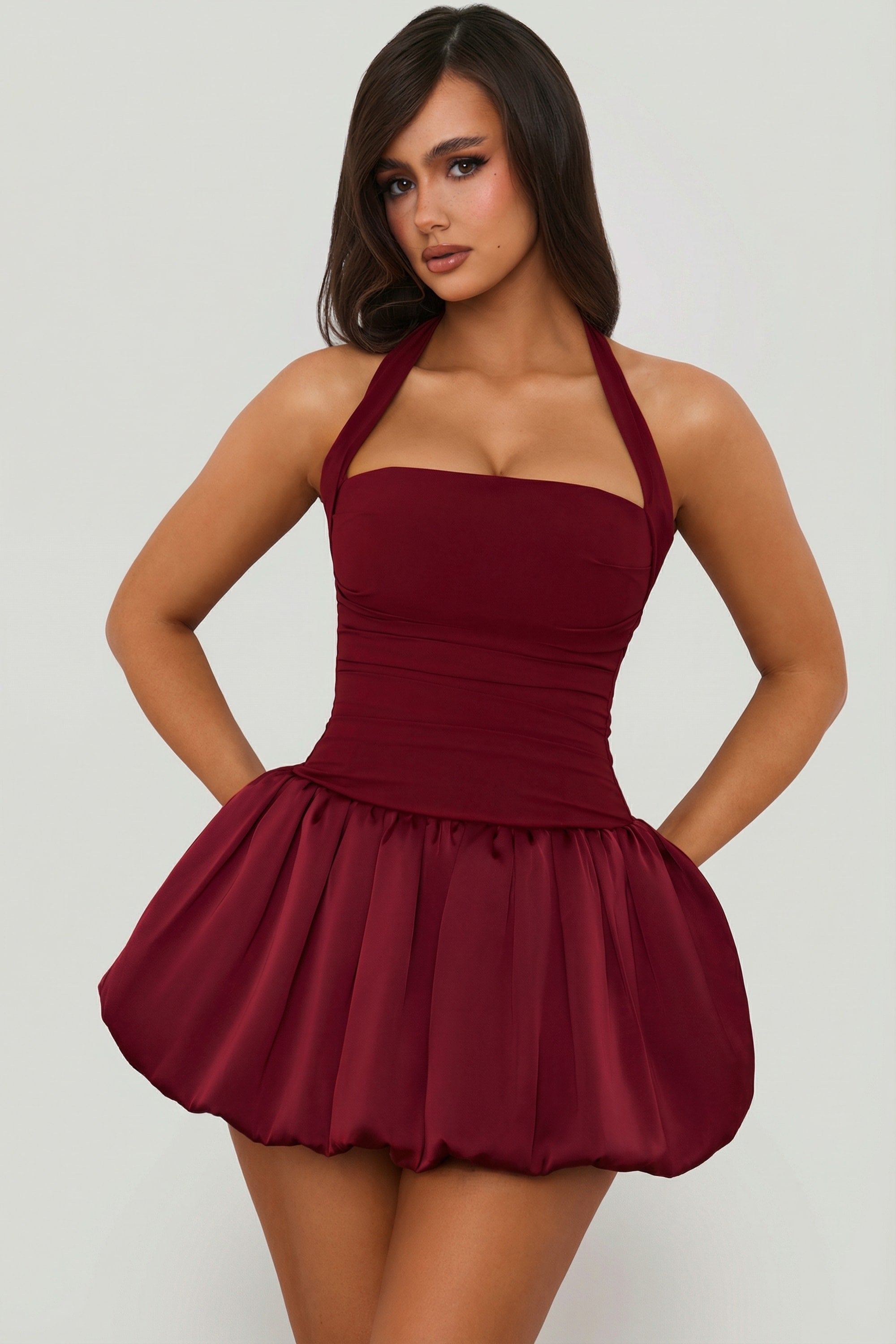 robe dos ouvert bouffant
