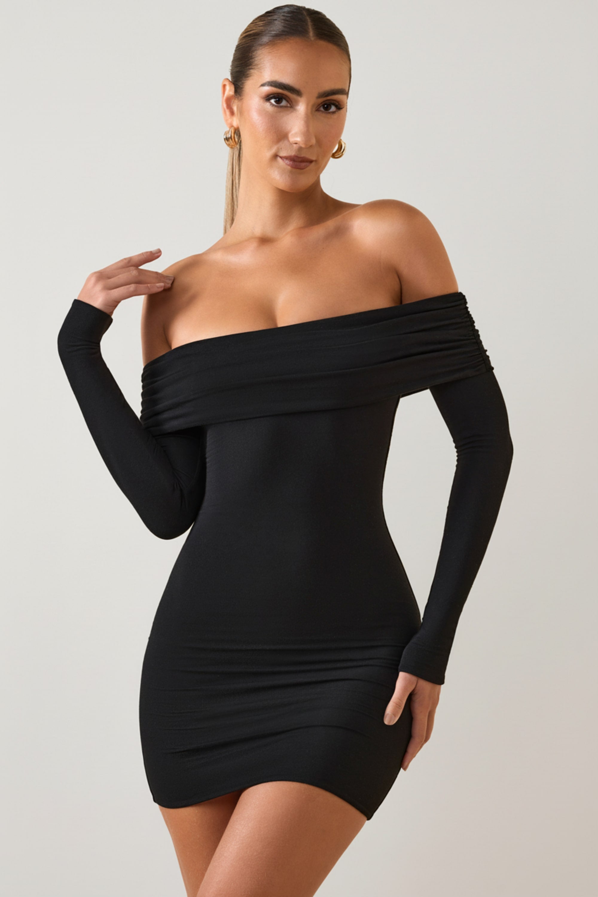 robe ajustée noire manches longues