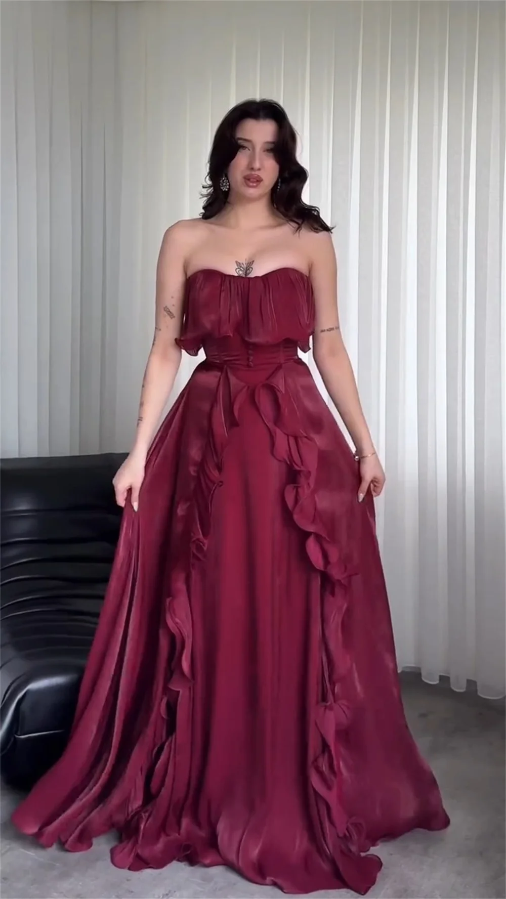 Burgundy Strapless Prom Dress – Image 5