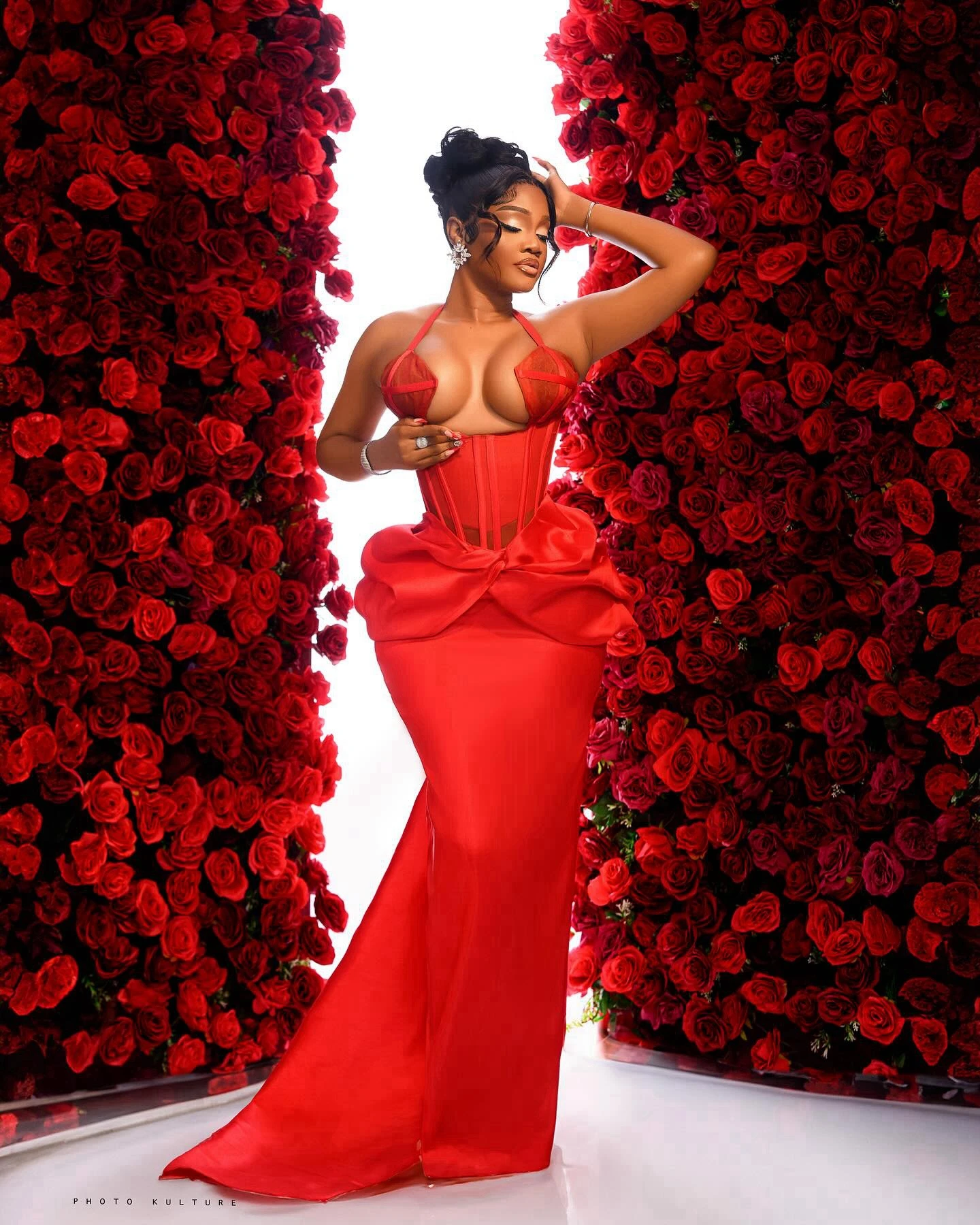 Red Satin Long Mermaid Evening Dresses Aso Ebi Sexy Halter Corset Back Prom Party Dress - Image 2