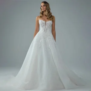 Strapless Sweetheart Corset Wedding Dress Lace Appliques A Line Bridal Gown With Long Train