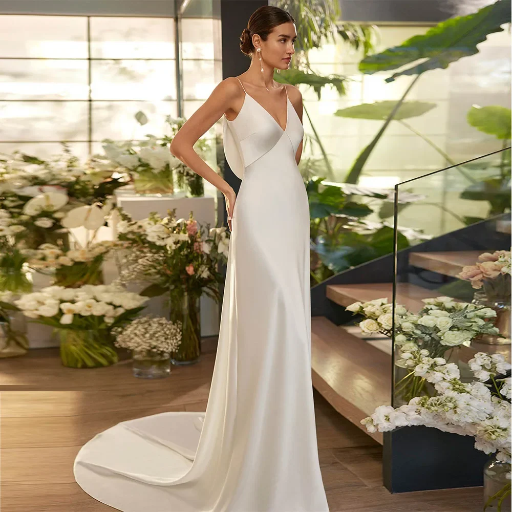 Elegant Ivory Mermaid Wedding Dress with Spaghetti Straps, V-Neck & Open Back - Image 3