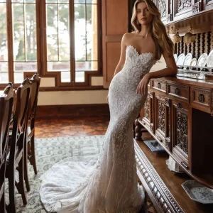 Sexy Glamorous Sweetheart Mermaid Wedding Dress Sweetheart Lace Applique Princess Bridal Gowns